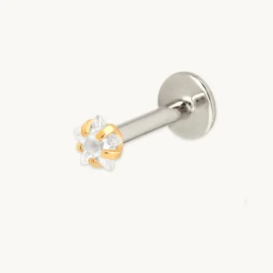 Crystal Star Titanium Piercing Stud in Gold