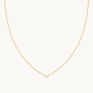 Essential Crystal Pendant Necklace in Gold