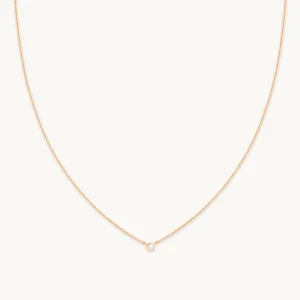 Essential Crystal Pendant Necklace in Rose Gold