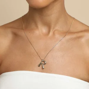 R Initial Bold Pendant Necklace in Gold