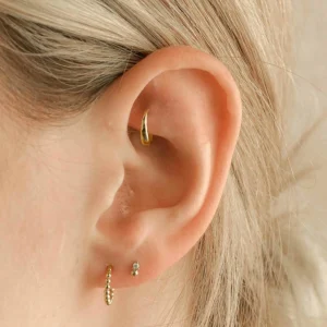 Solid Gold Graduated Rook Hoop