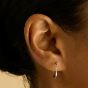 Staple Hoops in Solid White Gold